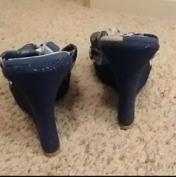 Cute Beverly Feldman wedge sandals sz 40 - Picture 4 of 8